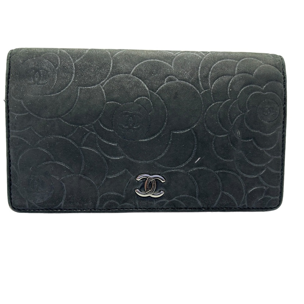 Chanel Camelia Wallet